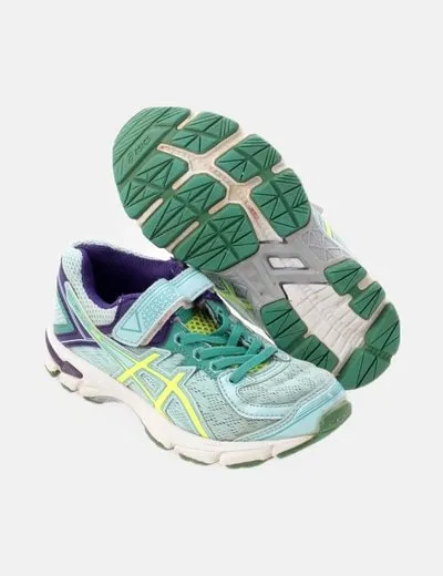 Asics Deportiva verde combinada