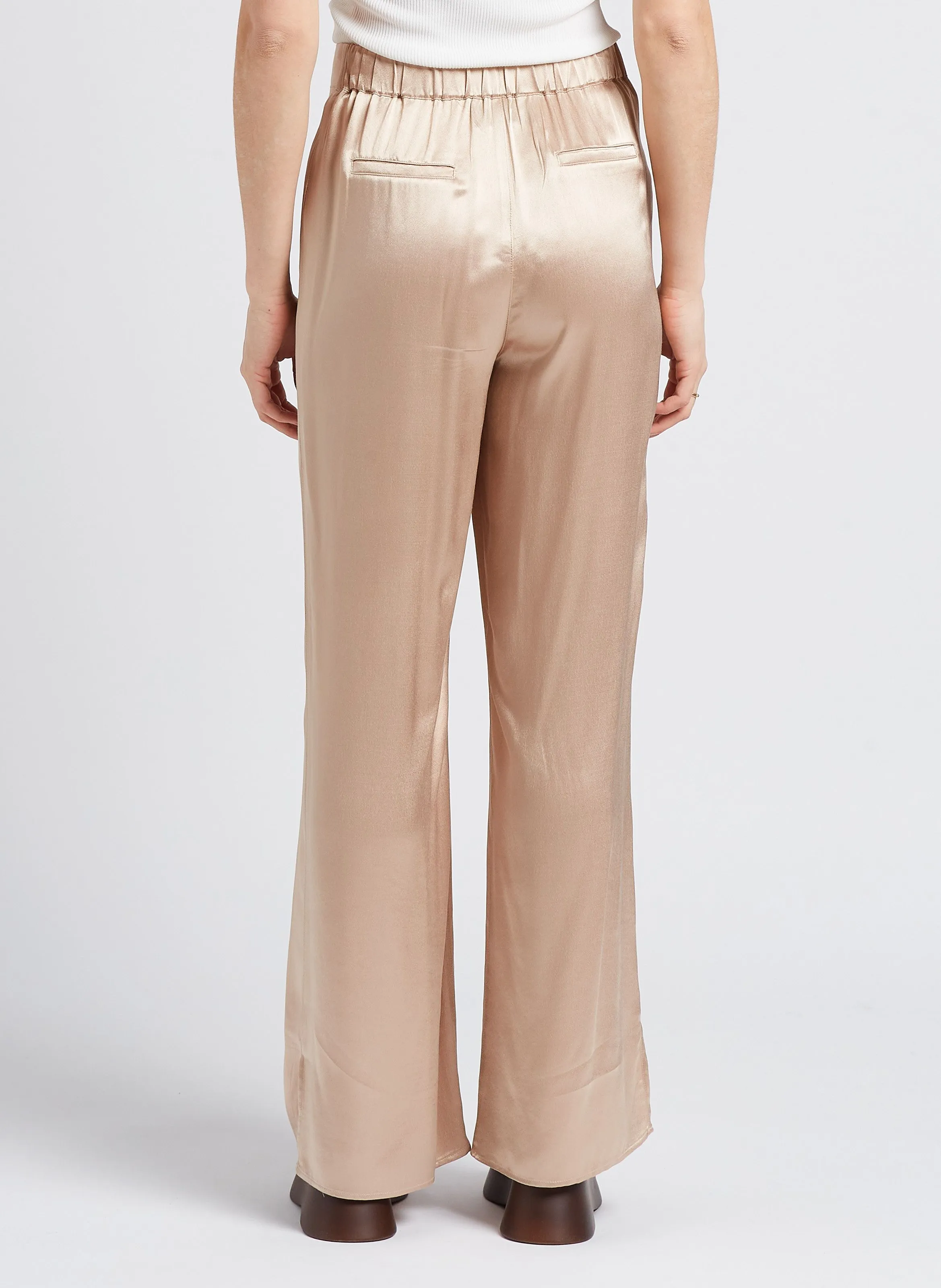 BERENICE PIERRO - Pantalón recto vaporoso satinado en beige