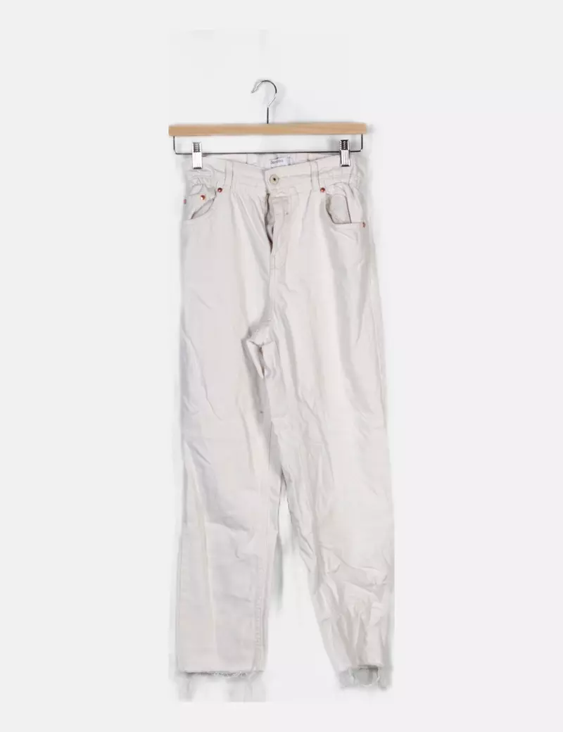 Bershka Pantalón blanco denim