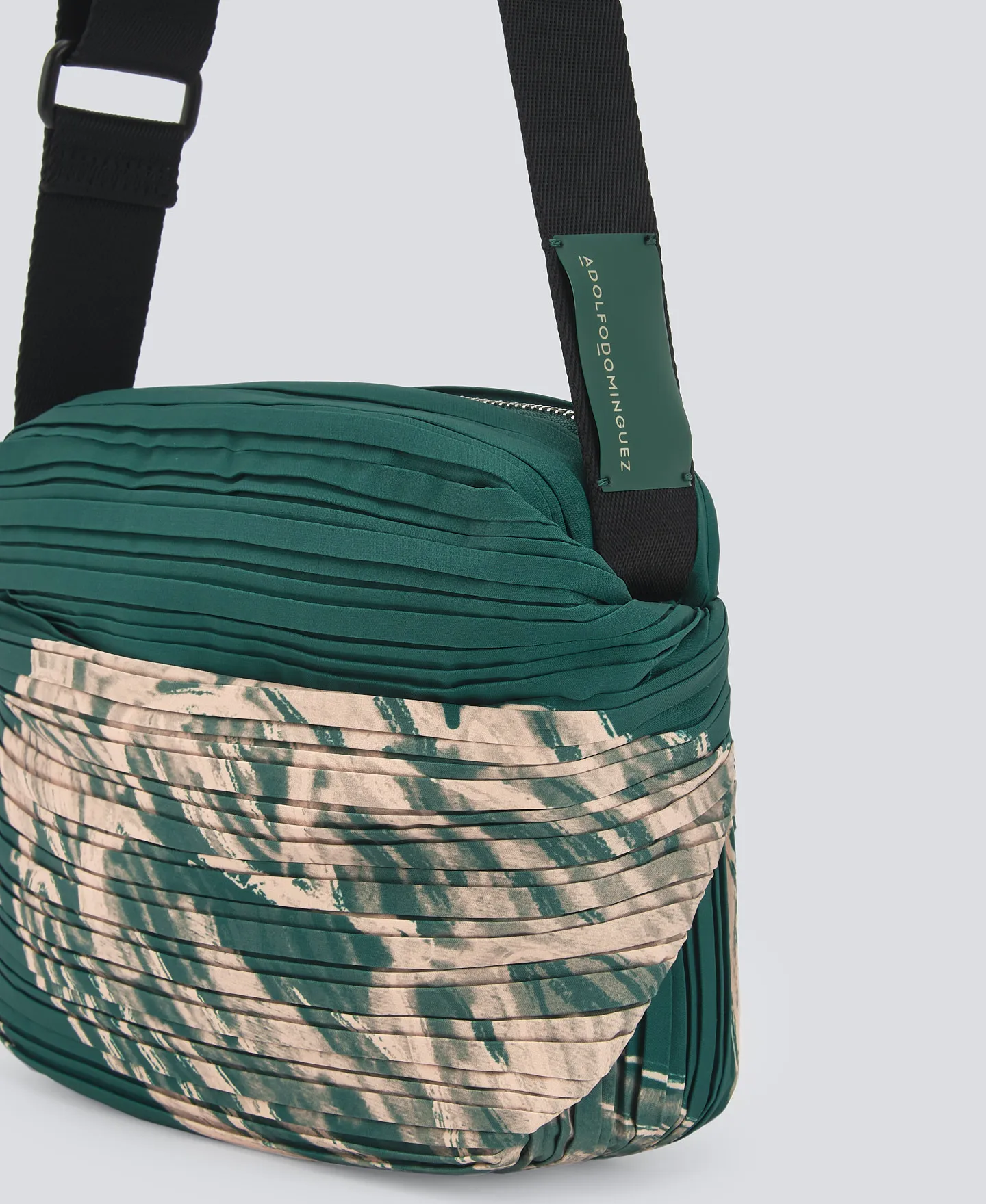 Bolso mediano crinkle reciclado mujer