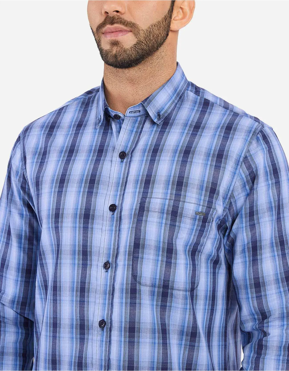 Camisa slim fit azul