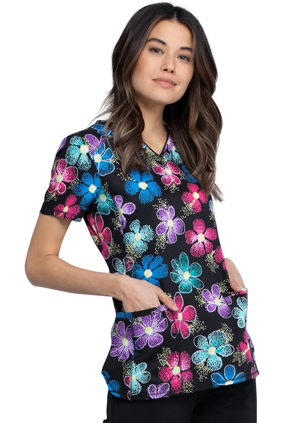 Cherokee Infinity V-Neck Top in Digital Daisy