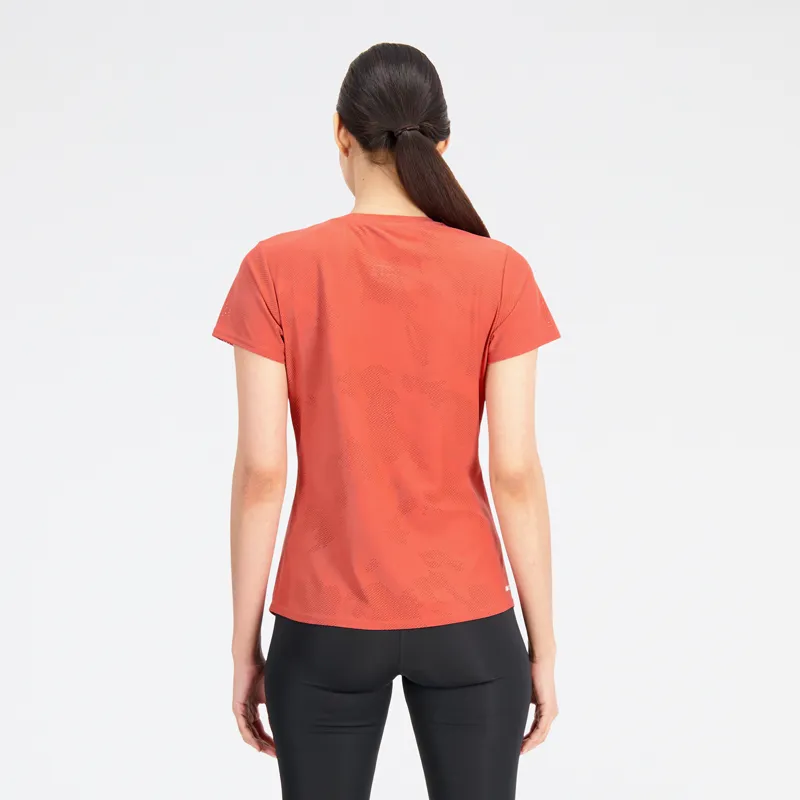 Polera Running Mujer New Balance Q Speed ​​Jacquard Roja