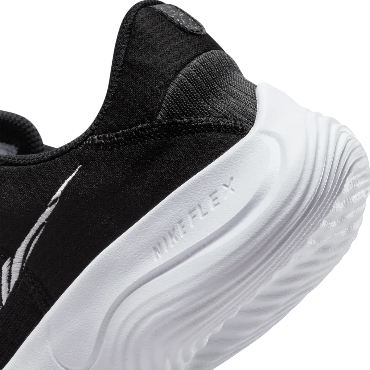 Zapatillas Running Mujer Nike Flex Experience Run 11 Next Nature Negra